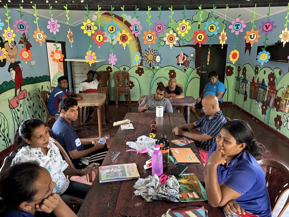 De klas voor gehandicapte kinderen in Settapaduwa, Sri Lanka